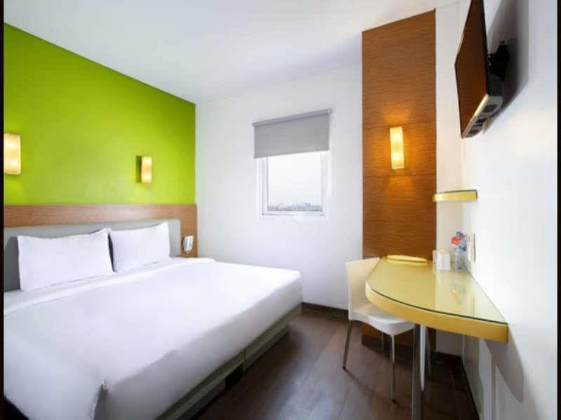 Amaris Hotel Тангеранг Экстерьер фото